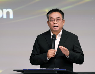 นายวิโรจน์