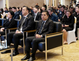 นายอาวุธ