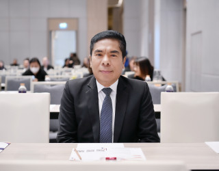 นายอาวุธ