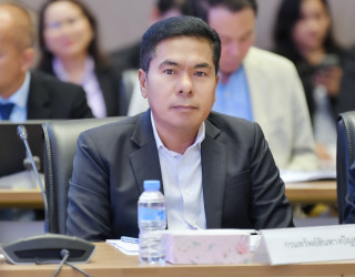 นายอาวุธ