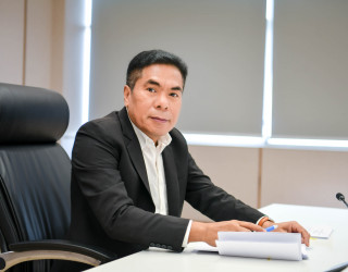 นายอาวุธ