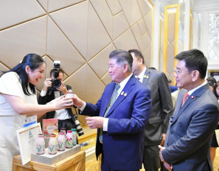 อธิบดีกรมทรัพย์สินทางปัญญาเข้าร่วมพิธีประกาศผลและมอบรางวัลผลิตภัณฑ์นวัตกรรมจากสินค้าเกษตรไทย
