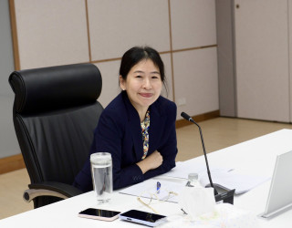  (รองอธิบดีกรมทรัพย์สินทางปัญญา) เป็นประธานการประชุม คณะทำงานเจรจาด้านทรัพย์สินทางปัญญา
