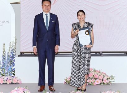 สมเด็จพระเจ้าลูกเธอ เจ้าฟ้าสิริวัณณวรี นารีรัตนราชกัญญา ทรงรับการทูลเชิญดำรงตำแหน่งทูตด้านแฟชั่นและการออกแบบขององค์การทรัพย์สินทางปัญญาโลกเป็นพระองค์แรก ตามคำกราบทูลเชิญของผู้อํานวยการใหญ่องค์การทรัพย์สินทางปัญญาโลก ณ นครเจนีวา สมาพันธรัฐสวิส