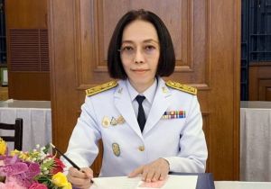 อธิบดีกรมทรัพย์สินทางปัญญา เข้าร่วมลงนามถวายพระพรชัยมงคล  สมเด็จพระนางเจ้าสิริกิติ์ พระบรมราชินีนาถ พระบรมราชชนนีพันปีหลวง