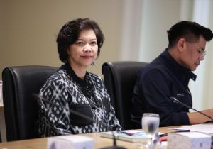 อธิบดีกรมทรัพย์สินทางปัญญา เข้าร่วมการประชุมหารือแนวทางการขับเคลื่อนกระทรวงพาณิชย์ ร่วมกับผู้บริหารกระทรวงพาณิชย์ ทูตพาณิชย์ และพาณิชย์จังหวัด โดยมีปลัดกระทรวงพาณิชย์ (นายพูนพงษ์ นัยนาภากรณ์) เป็นประธาน วันที่ 14 ตุลาคม 2569 ณ กระทรวงพาณิชย์