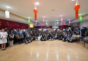 ผู้บริหารและเจ้าหน้าที่กรมทรัพย์สินทางปัญญา ร่วมสืบสานประเพณีสงกรานต์ ประจำปี 2569“ สงกรานต์ฉ่ำชื่น รื่นรมย์ชาว ทป. ”สรงน้ำพระพุทธรูปและรดน้ำขอพรผู้บริหาร