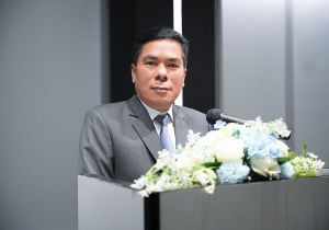 นายอาวุธ วงศ์สวัสดิ์ รองอธิบดีกรมทรัพย์สินทางปัญญา  เป็นประธานเปิดสัมมนาเสนอผลงานการจัดทำแผนภาพอนาคต  ของทรัพย์สินทางปัญญา เพื่อยกระดับ SME ไทย ประจำปี 2568