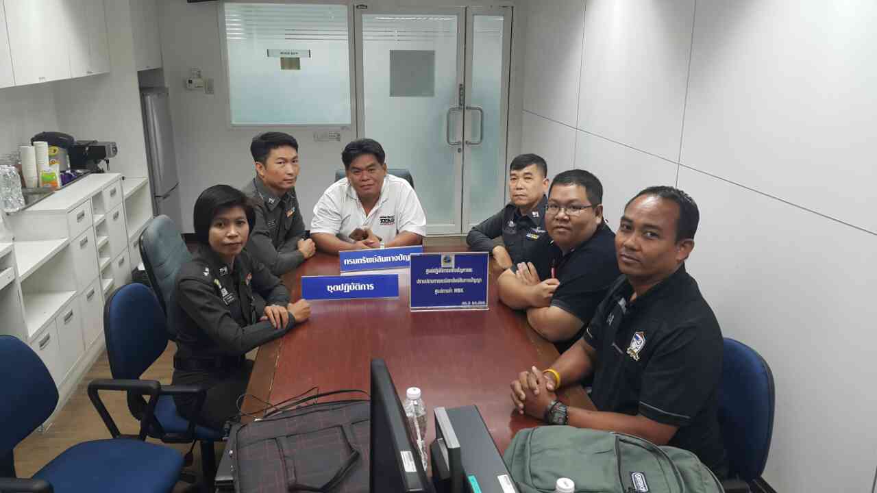 กรมทรัพย์สินทางปัญญา ลงพื้นที่ตรวจสินค้าละเมิดห้าง MBK