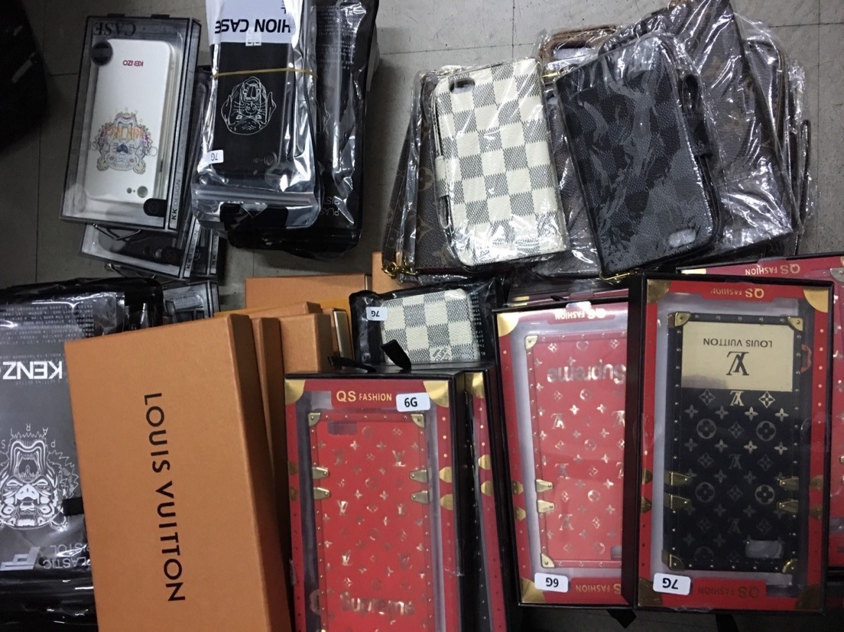 26th September 2017 Inspections at MBK Mall Seized 197 Counterfeit Goods at MBK Mall